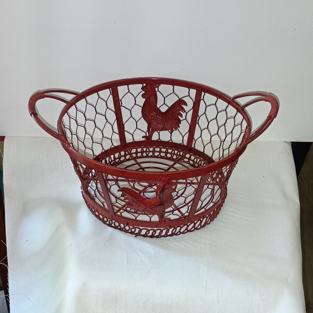 Farmhouse Red Rooster Country Metal Wire Egg Basket Primitive
